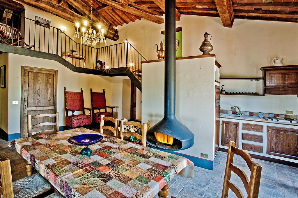 Agriturismo Terra Di Michelangelo Caprese Michelangelo Экстерьер фото