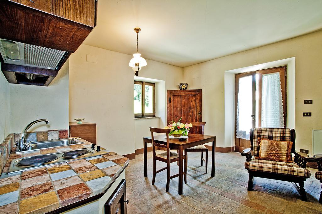 Agriturismo Terra Di Michelangelo Caprese Michelangelo Экстерьер фото